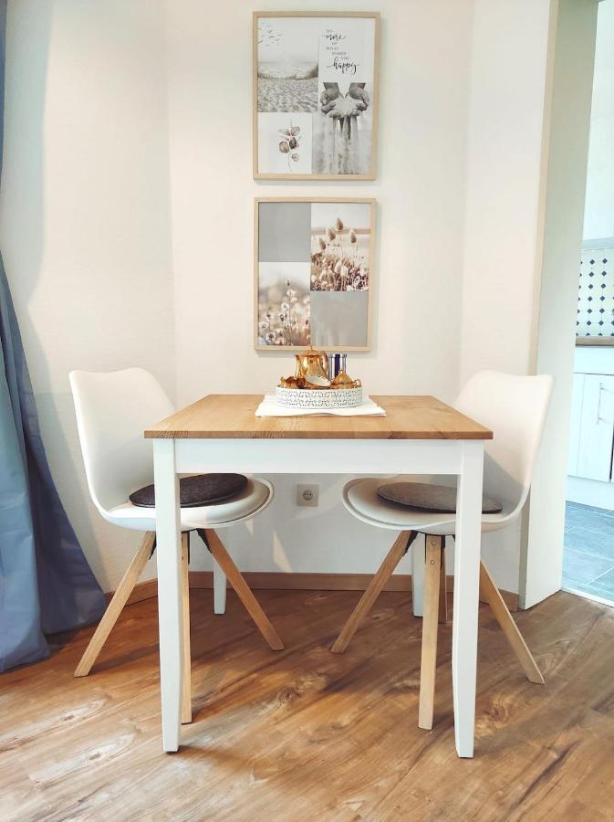 Sandkastenliebe Charmante Ferienwohnung In Villa Dornum Exteriör bild